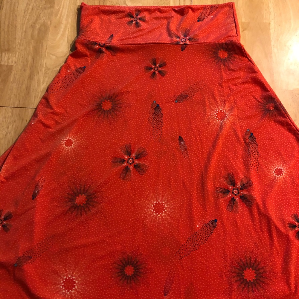 Lularoe large azure skirt red floral pattern